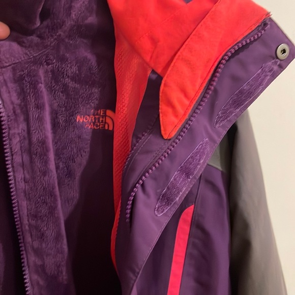 Women XS ski coat with zip out fuzzy fleece - Picture 6 of 6